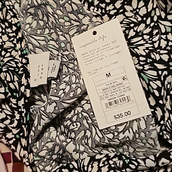 Size medium dress from a.new.day - Picture 8 of 8